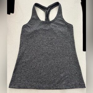 Lululemon: Women’s Tank Top  🌟Like New🌟